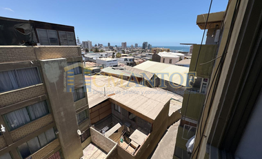 Venta departamento 3 dormitorios a pasos del centro vista parcial al mar, calle Valdivia
