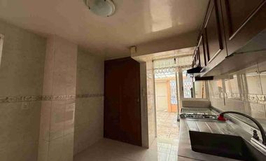 Casa en venta para remodelar en Vista Hermosa
