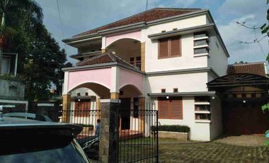 SEWA PER 2 Tahun Cigadung Selatan cocok Tinggal, Kantor