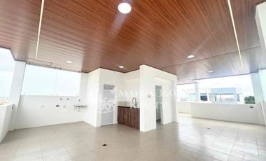 Venta de casa Monte Azul, sector Manta Azul, sur de Manta