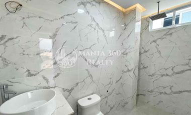 Venta de casa Monte Azul, sector Manta Azul, sur de Manta