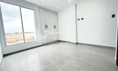 Venta de casa Monte Azul, sector Manta Azul, sur de Manta