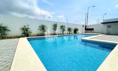 Venta de casa Monte Azul, sector Manta Azul, sur de Manta