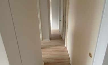 Dpto. 3 Dorm / 2 Baños / 1 Bod. Santiago Centro.-