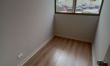 Dpto. 3 Dorm / 2 Baños / 1 Bod. Santiago Centro.-