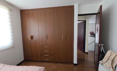 En Challuabamba casa en venta en urbanzación – sector Megatienda del Sur