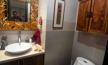 hermoso departamento en venta sector 3 puentes cerca de la av 1ero de mayo Sucre yanuncay