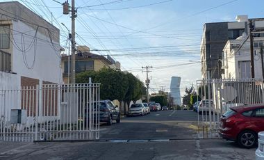 DEPARTAMENTO EN RENTA PRADOS AGUA AZUL ZONA ANGELÓPOLIS HOSPITAL PUEBLA HOSPITAL ANGELES PLAZA CRYSTAL PUEBLA