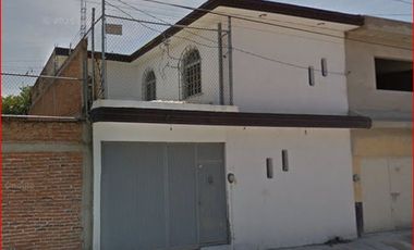VENTA DE CASA, JARDINES DE CELAYA 3RA SECC GUANAJUATO
