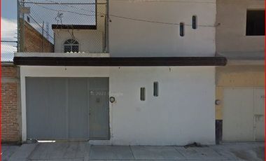 VENTA DE CASA, JARDINES DE CELAYA 3RA SECC GUANAJUATO