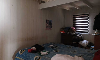 Se vende linda casa habitación en el sector de Puerto Nuevo a pasos de la playa.