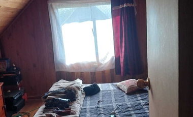 Se vende linda casa habitación en el sector de Puerto Nuevo a pasos de la playa.