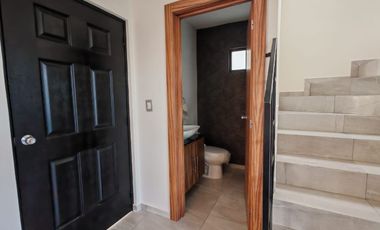 CASA CO EXCELENTE AMPLITUD EXTERIOR AL SUR DE PACHUCA 45 MIN A CDMX