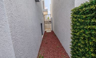 HERMOSA CASA NUEVA DE 3 HABITACIONES CERCA DE LAS PRINCIPALES VÍAS PARA CDMX EN PACHUCAA