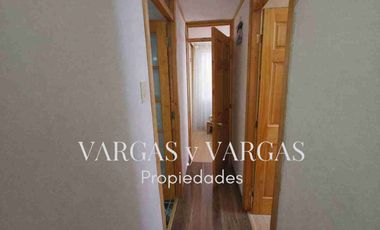 SE VENDE DEPARTANENTO CON O SIN MUEBLES, PLAYA ANCHA. VALPARAISO. 2 DORMITORIOS, 1 BAÑO. EXCELENTE LOCOMOCIÓN, FRENTE AL DEPARTAMENTO, SECTOR CON COMERCIO LOCAL. IDEAL PARA INVERSIÓN