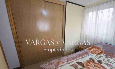 SE VENDE DEPARTANENTO CON O SIN MUEBLES, PLAYA ANCHA. VALPARAISO. 2 DORMITORIOS, 1 BAÑO. EXCELENTE LOCOMOCIÓN, FRENTE AL DEPARTAMENTO, SECTOR CON COMERCIO LOCAL. IDEAL PARA INVERSIÓN