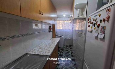 SE VENDE DEPARTANENTO. PLAYA ANCHA. VALPARAISO. 2 DORMITORIOS, 1 BAÑO. EXCELENTE LOCOMOCIÓN, SECTOR CON COMERCIO LOCAL. IDEAL PARA INVERSIÓN