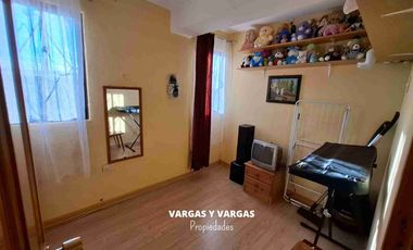 SE VENDE DEPARTANENTO. PLAYA ANCHA. VALPARAISO. 2 DORMITORIOS, 1 BAÑO. EXCELENTE LOCOMOCIÓN, SECTOR CON COMERCIO LOCAL. IDEAL PARA INVERSIÓN