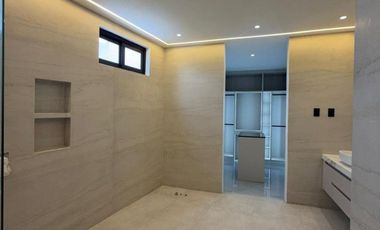 casa de venta urb. manta beach zona sur de manta