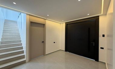 casa de venta urb. manta beach zona sur de manta