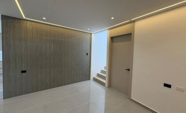 casa de venta urb. manta beach zona sur de manta