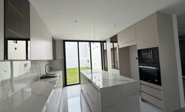 casa de venta urb. manta beach zona sur de manta