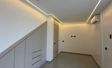 casa de venta urb. manta beach zona sur de manta