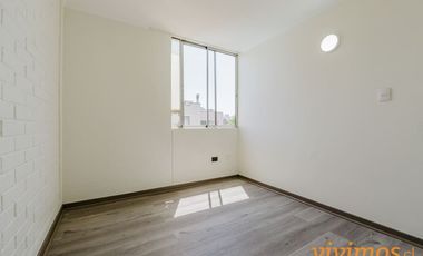 Agradable y práctico depto. Metro Matta (L3). Estudiantes