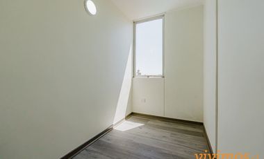 Agradable y práctico depto. Metro Matta (L3). Estudiantes