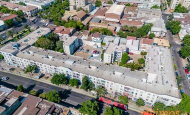 Agradable y práctico depto. Metro Matta (L3). Estudiantes