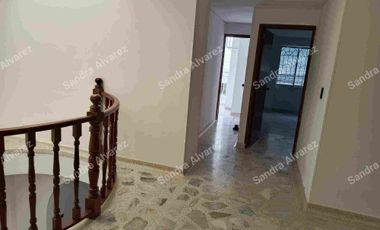 Hermosa Casa Cañaveral