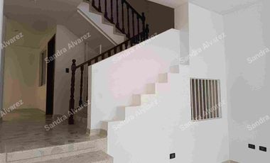 Hermosa Casa Cañaveral