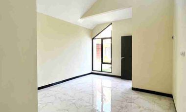 PROMO RUMAH 2 LANTAI HARGA 499JT DI MERTOYUDAN SISA 2 UNIT