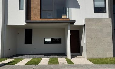 RENTA DE CASA MODELO DANTE AUREA SALIDAD RAPIDA CDMX