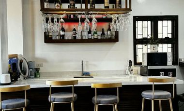 For Sale: Elegant 3 Storey House & Lot with Garden in Monticello, Camp 7