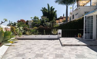 CASA SOLA SOBRE AVENIDA  PRINCIPAL SUBIDA A CHALMA