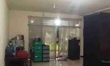 Jual rumah dgn tanah luas di Jl. Abdul Gani, Kalibaru, Cilodong Depok