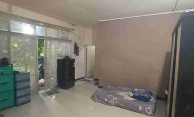 Jual rumah dgn tanah luas di Jl. Abdul Gani, Kalibaru, Cilodong Depok