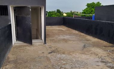 Disewakan Ruko 3 Lantai Siap Huni Pinggir Jl. Raya Transyogie