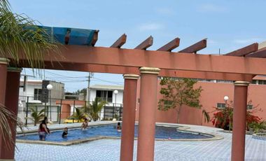 Alquiler de casa en Manta en urbanización privada cerca de la fabril