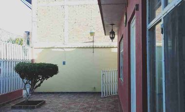 CASA EN VENTA EN ESQUINA EN SOLEDAD CERCANA CARRETERA A MATEHUALA Y BENITO JUÁREZ