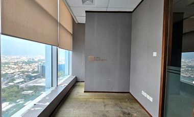 Kantor Prestisius di Equity Tower SCBD Sudirman Dengan Luas 221m2 Sudah Tersedia 10 Sekat, Representatif untuk Perusahaan Nasional & Multinasional