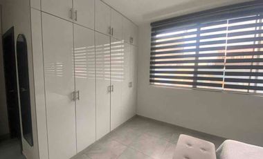 Se vende Departamento en Planta baja moderno frente al C.C. El Dorado