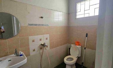 DISEWA / DIJUAL RUMAH DAUN VILLAGE