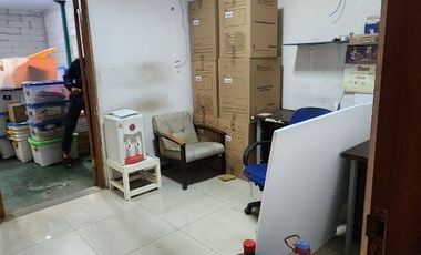 Gudang di lokasi strategis, dengan bangunan luas dekat ke tol jorr dan bebas banjir di Taman Tekno BSD City