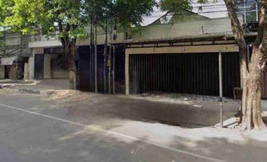 TOKO BANGUNAN KOMERSIAL DI PUSAT KOTA TULUNGAGUNG JALAN KAPTEN KASIHIN