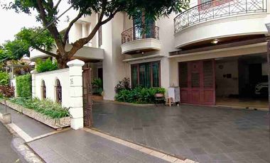 Rumah mewah siap huni di Cipete Jakarta Selatan