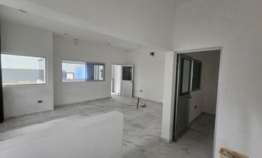 Nave industrial sobre Blvd. Pino Pallas