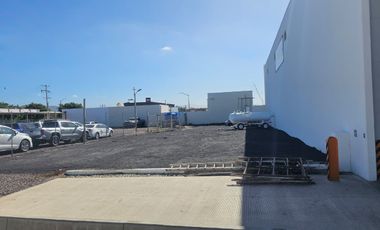 Nave industrial sobre Blvd. Pino Pallas