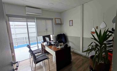 Casa comercial Av. Argentina